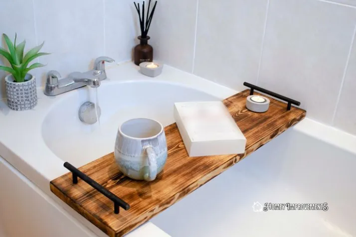 Decent-Design Bath Tray