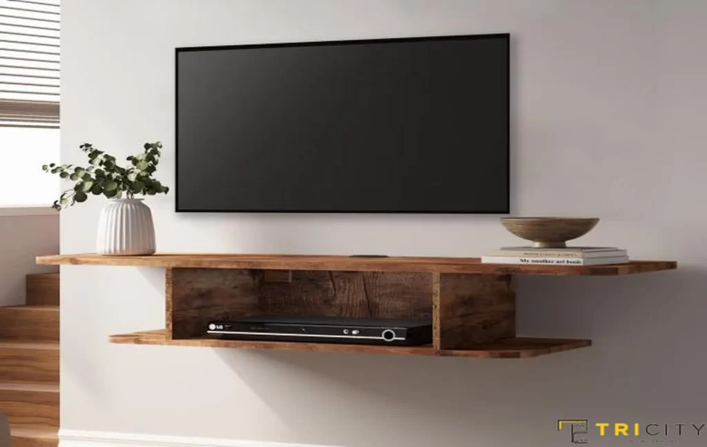 Floating wood TV showcase design