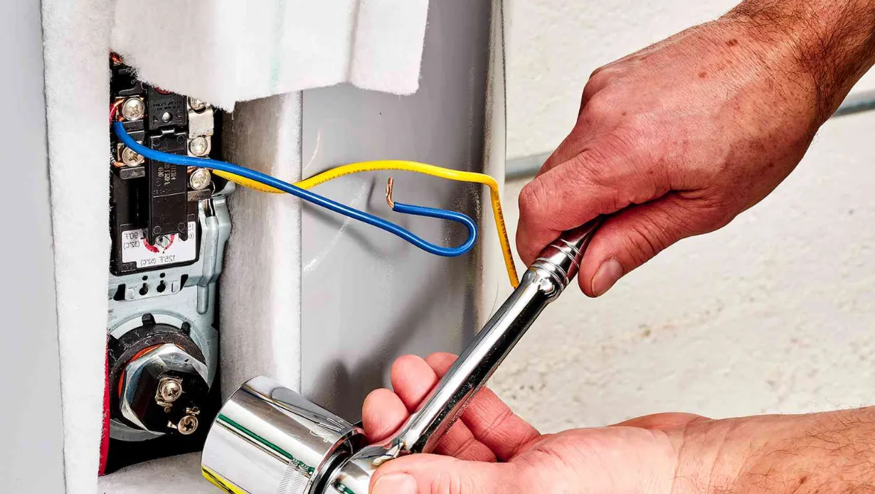 How to Replace a Water Heater Element