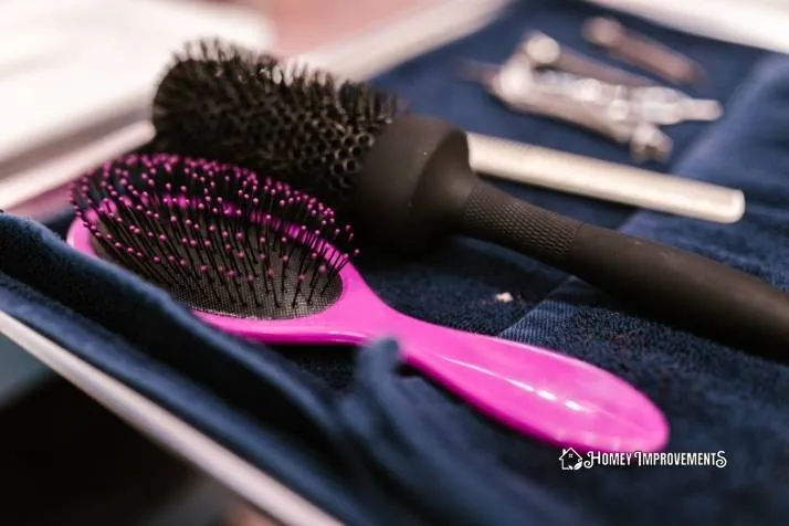 Remove Pet Hair with Hair Curler Brush