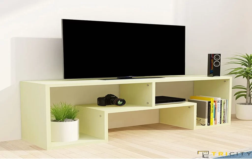 Simple wood TV showcase design