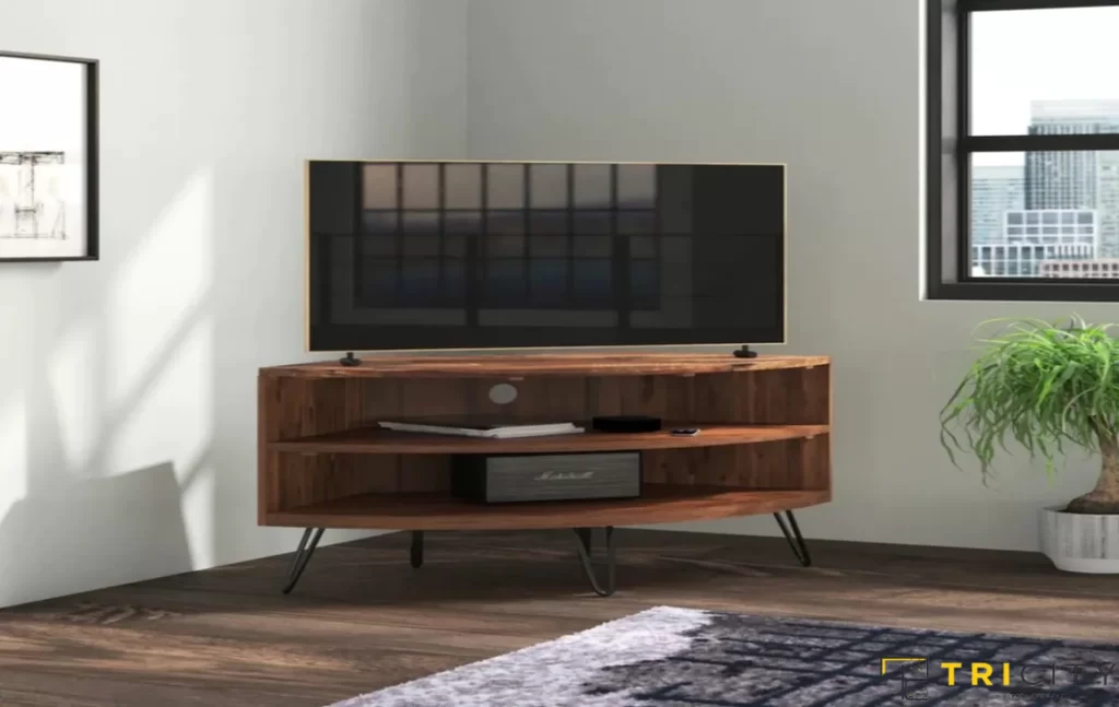 Simple wood TV showcase design