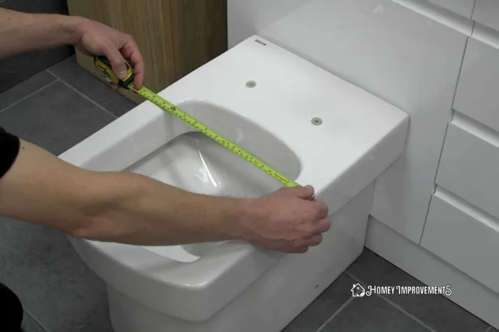 Specialty Toilet Seat Measuring