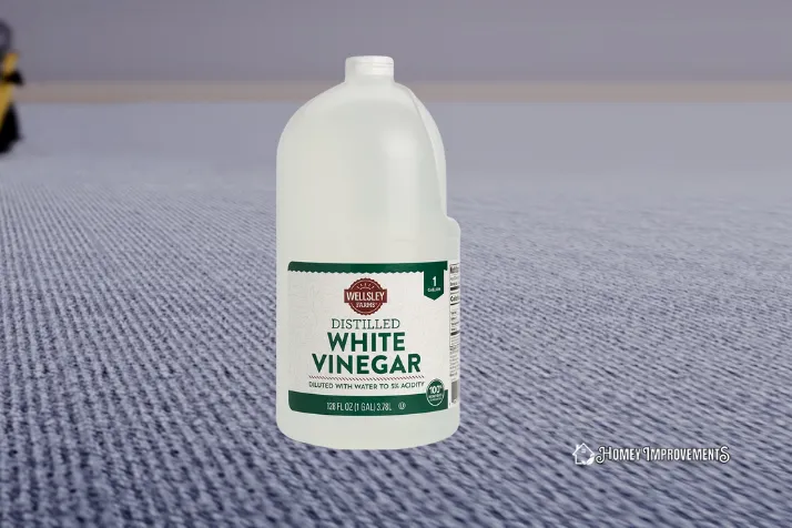 White vinegar for cleaning carpet